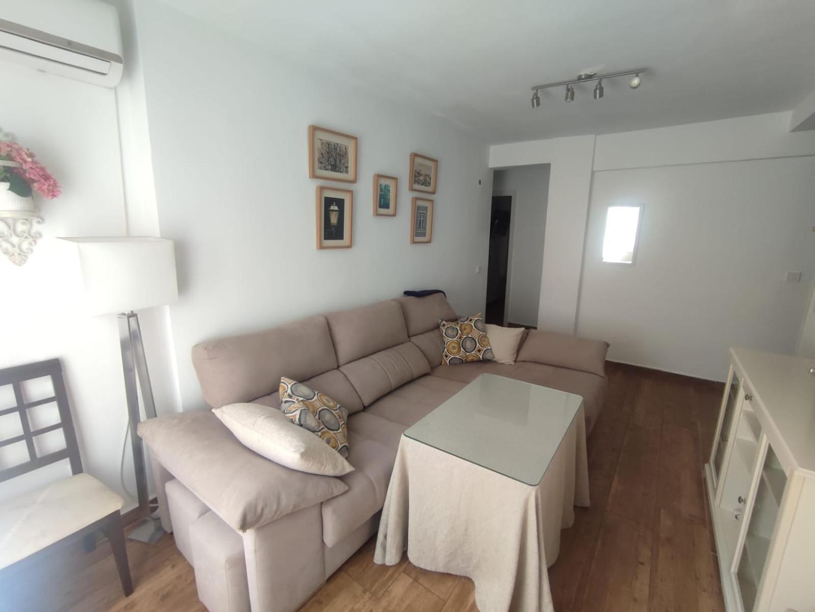 Piso Reformado 3 Habitaciones Sevilla Dış mekan fotoğraf